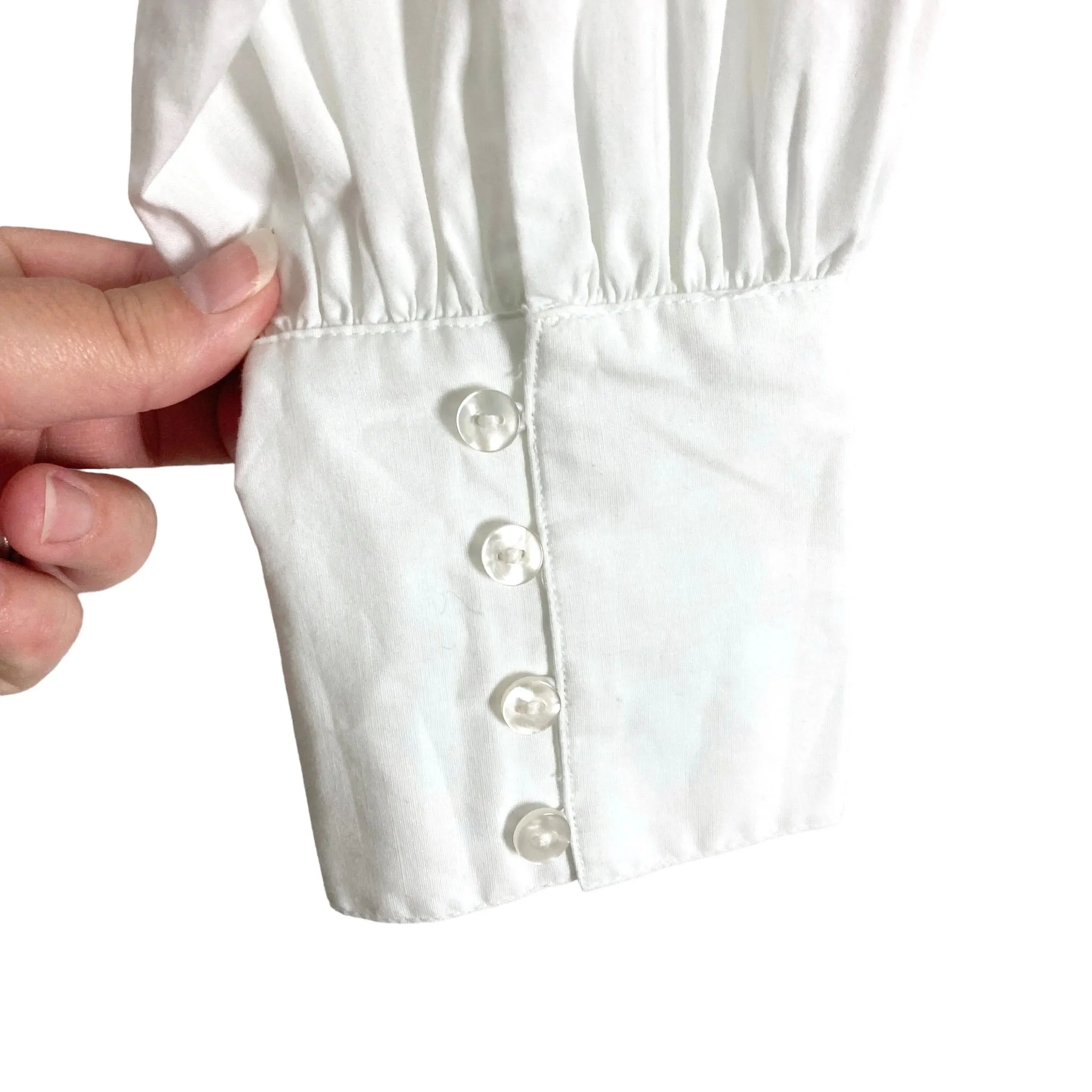 Abercrombie & Fitch White Front Twist Top NWT- Size S