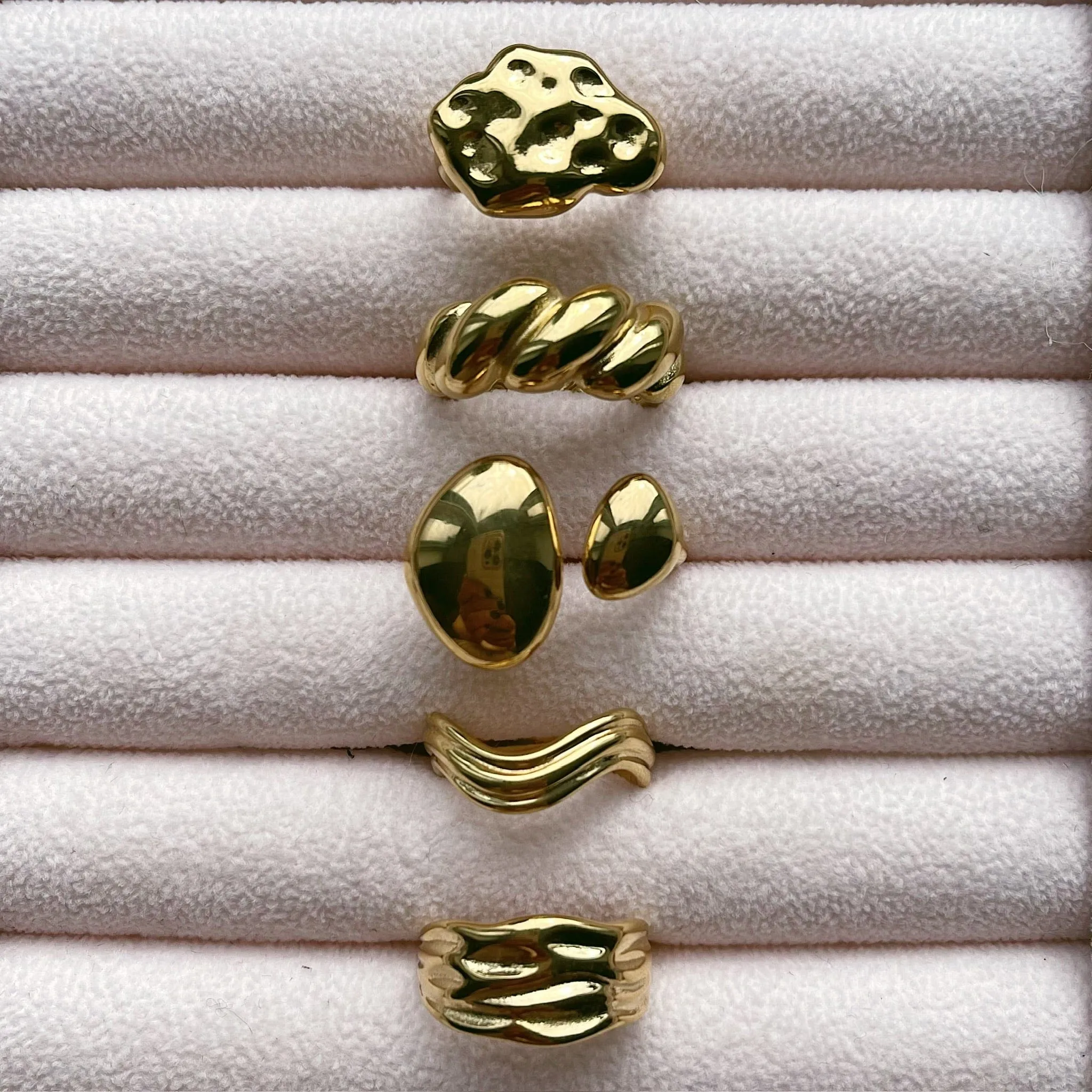 Billie Ring