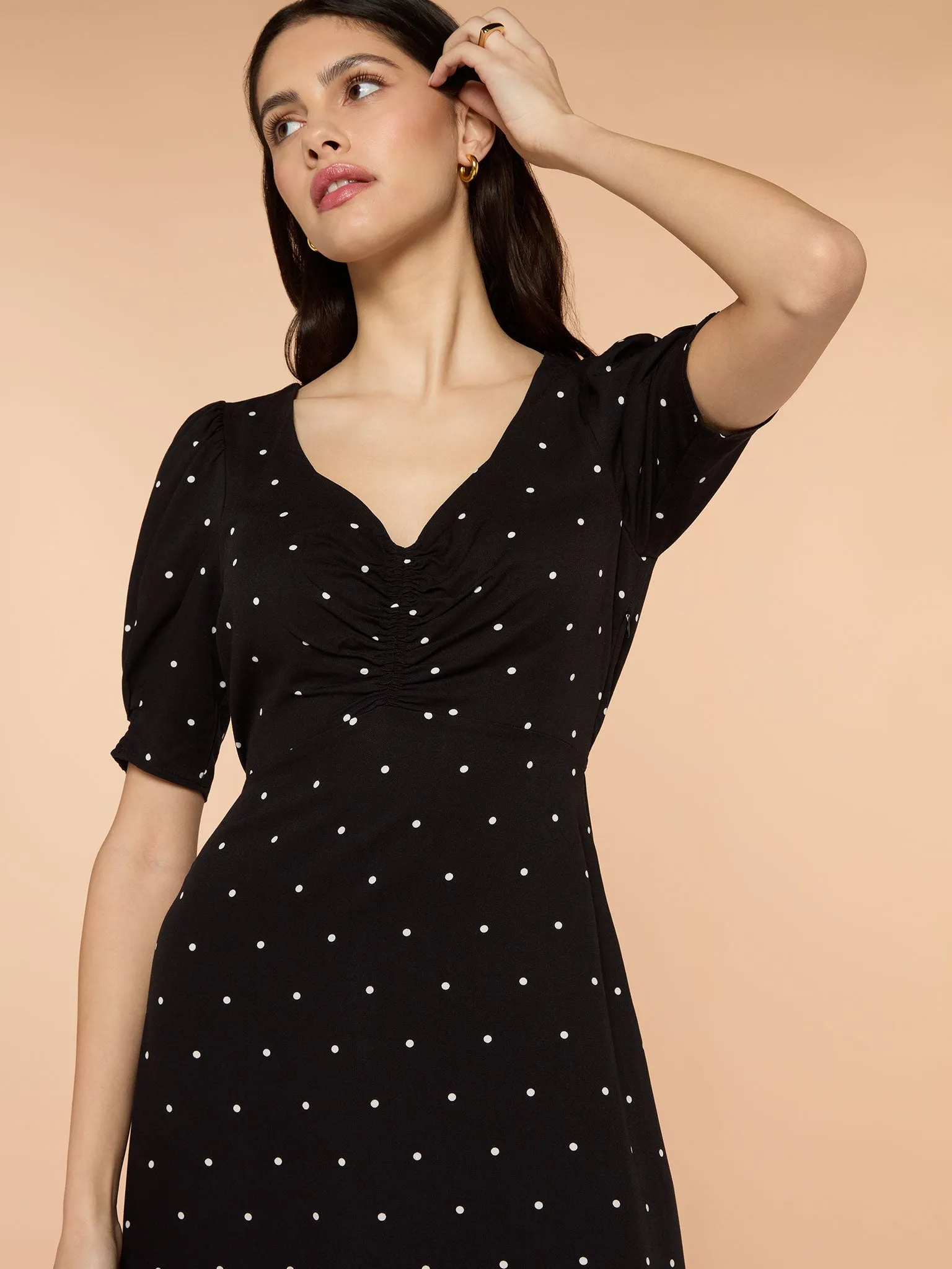 Cian Dress in Mono Polka Dot