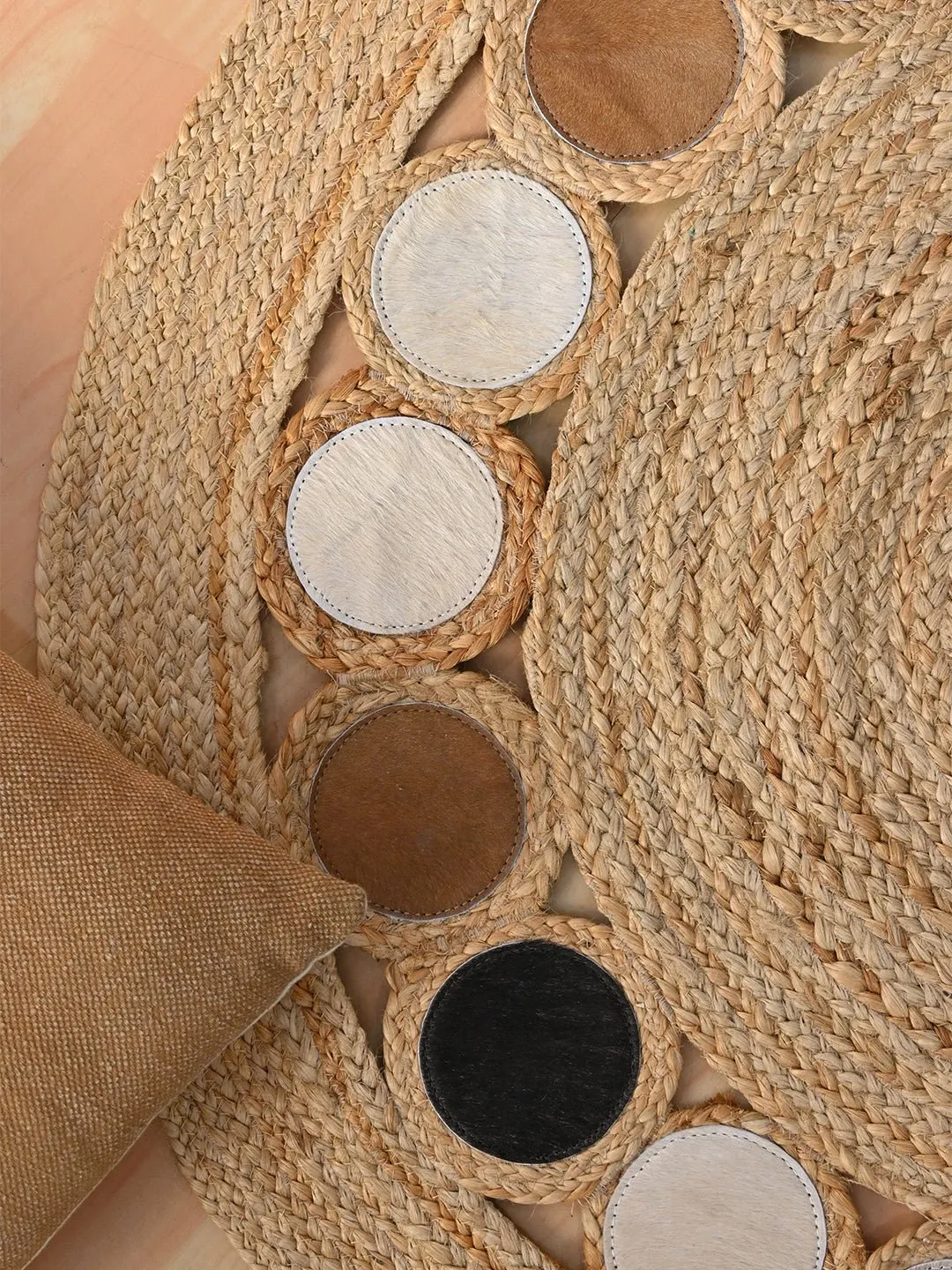 CONKLIN- ROUND JUTE BEIGE BROWN RUG