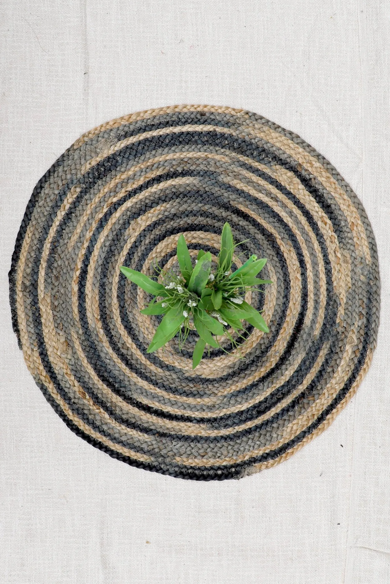 DOORKNOB - ROUND JUTE  RUG