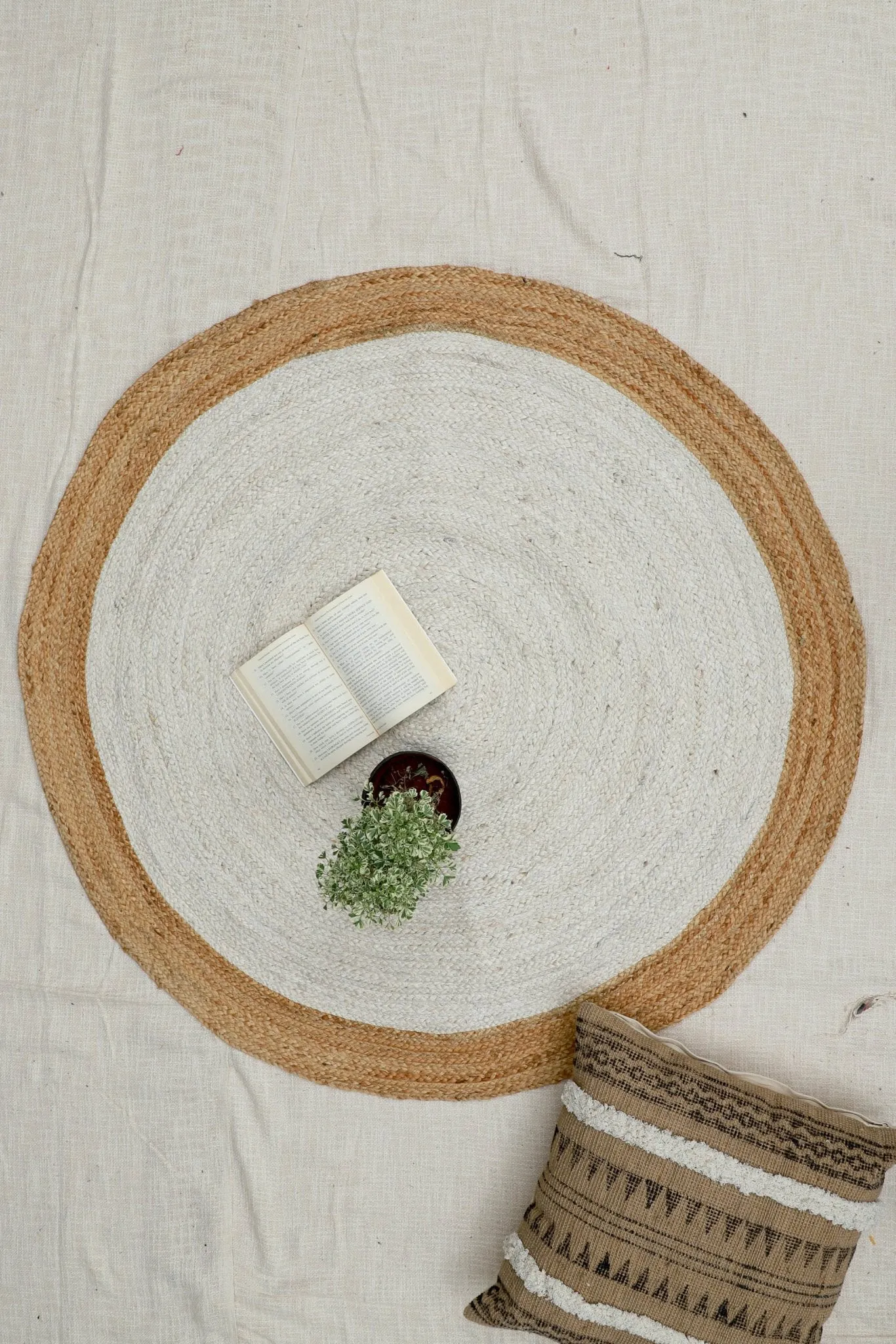 INNEST - ROUND JUTE  RUG