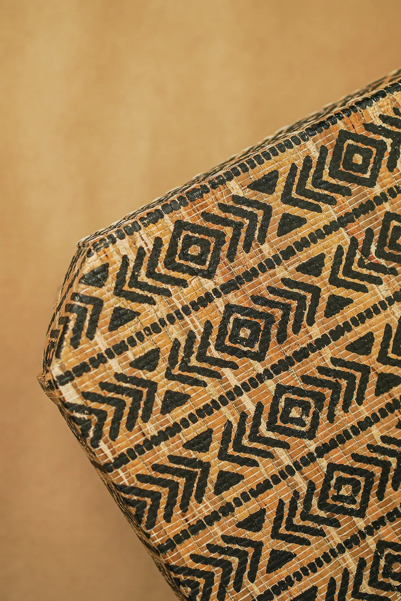 Jute Box