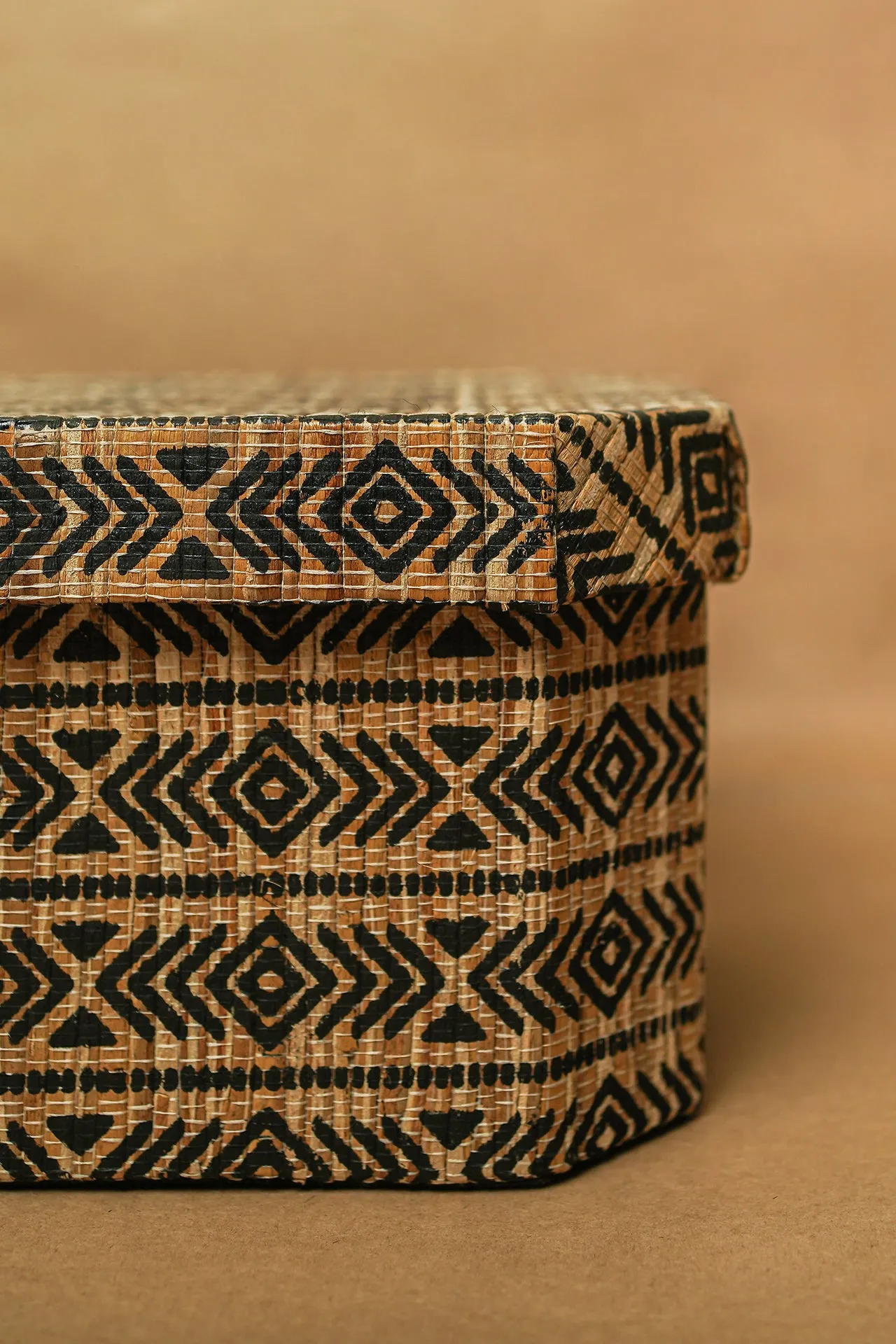 Jute Box