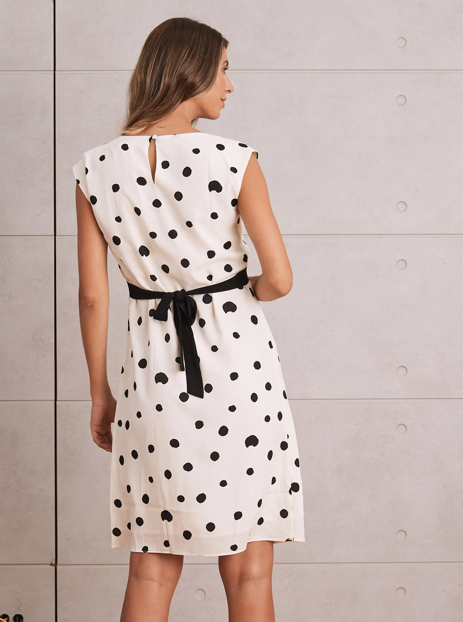 Maternity Tie Back Short Sleeve Chiffon Dress - Polka Dots