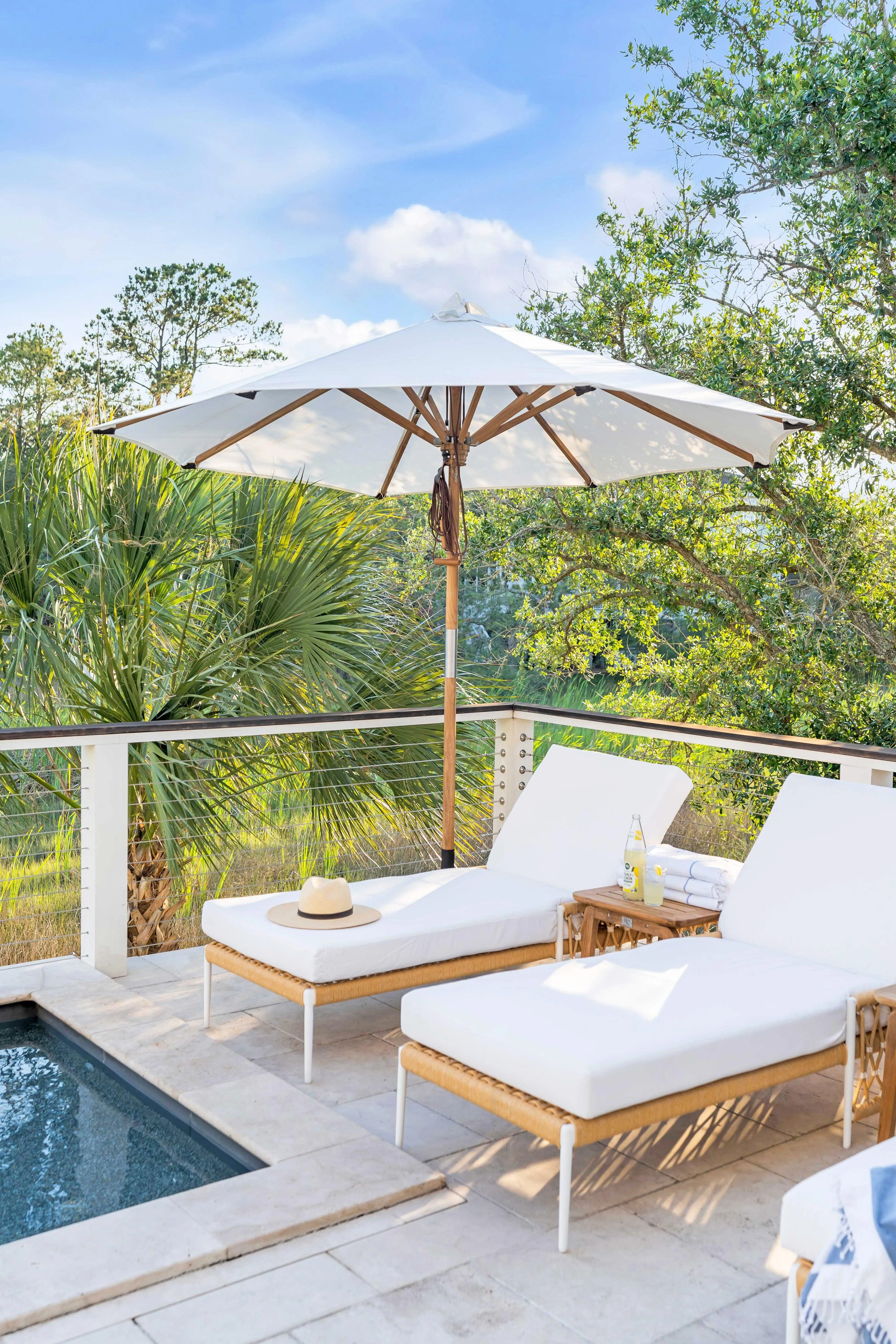 Nantucket Outdoor Chaise Lounge