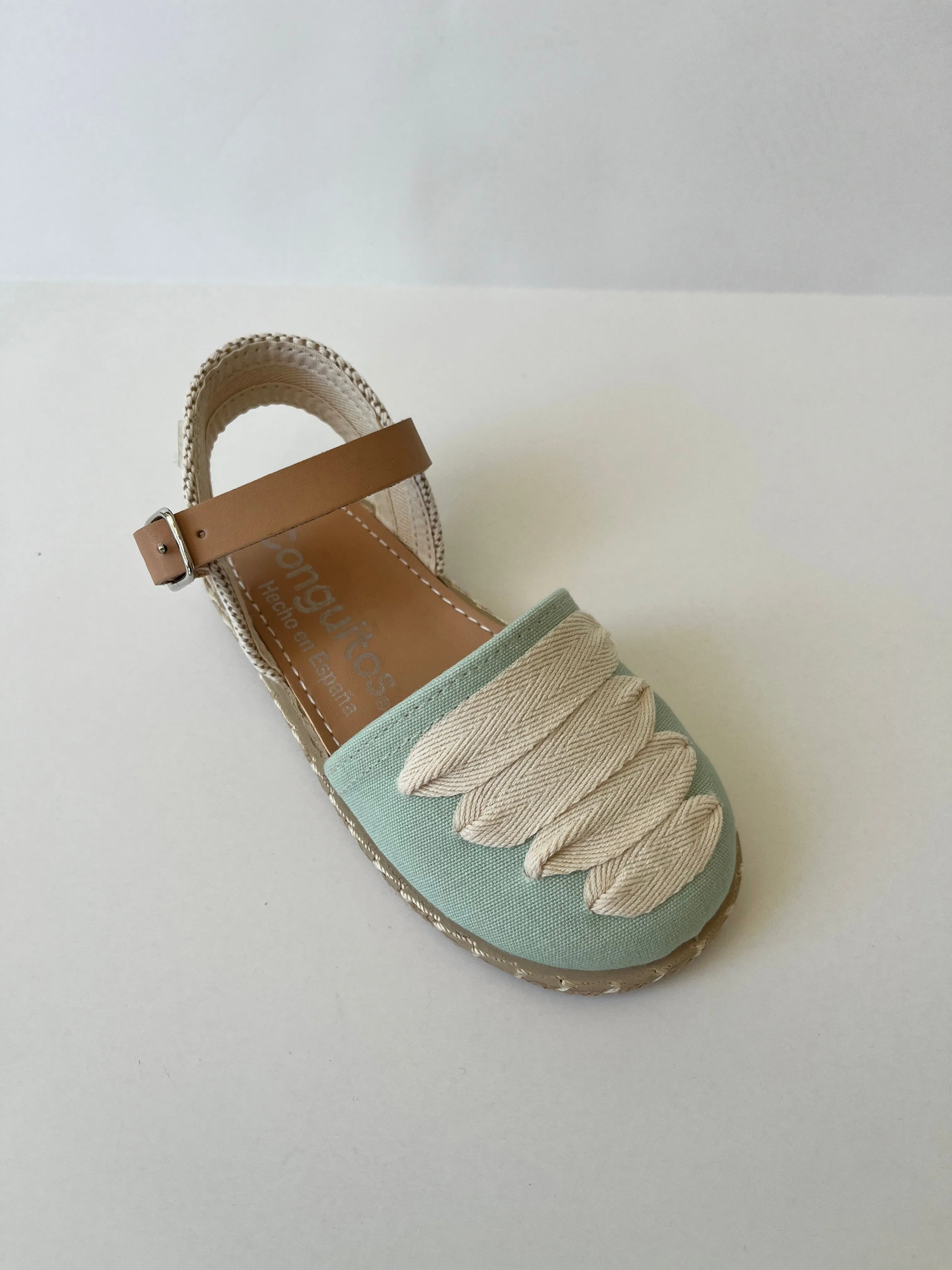 Pistachio laces alpargatas