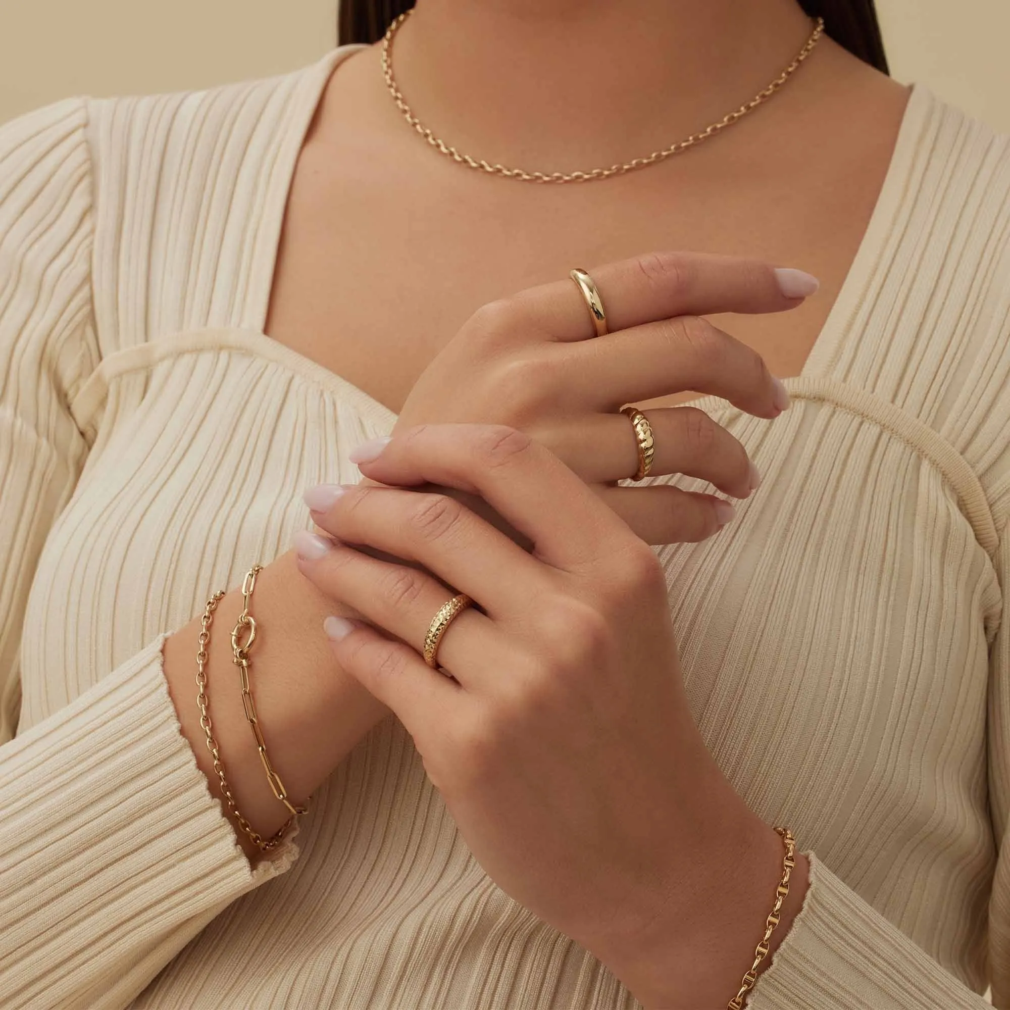 Elegant Rivoli Maryn 14K Gold Ring - Stunning Brilliance & Timeless Design