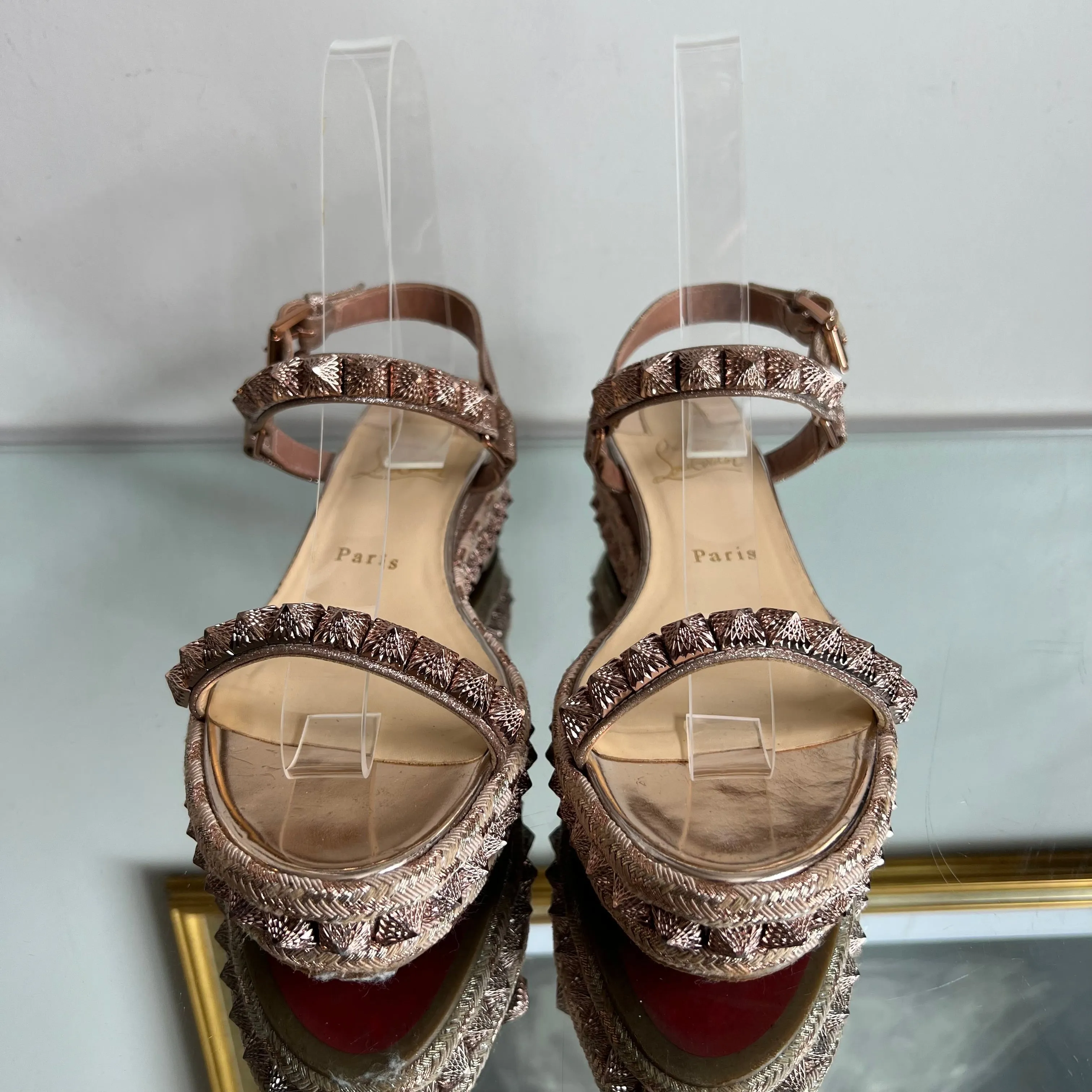 Sandália Christian Louboutin