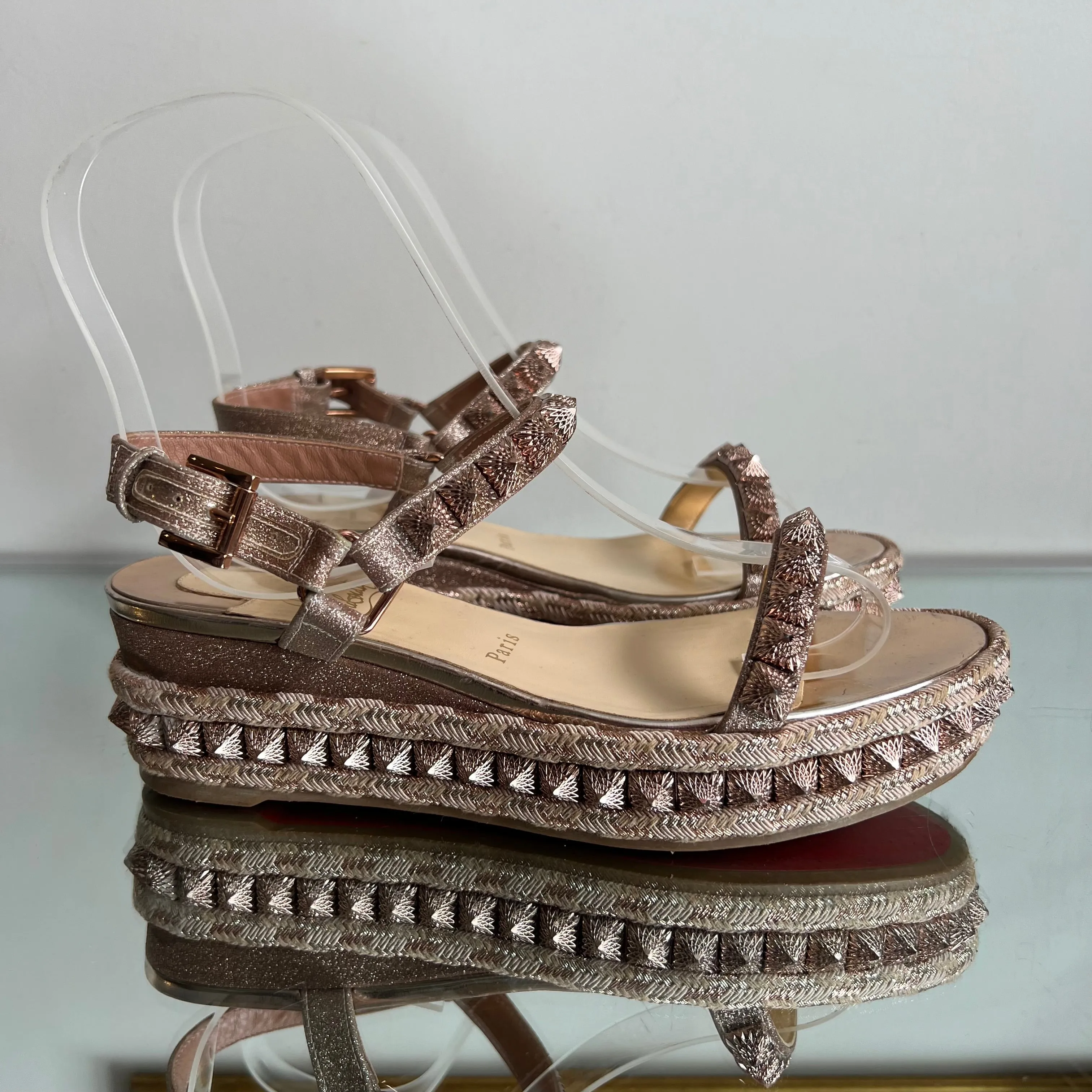 Sandália Christian Louboutin