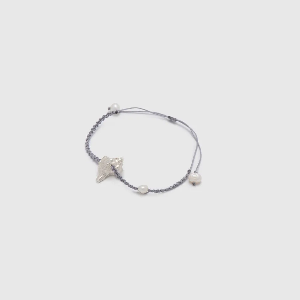 Seashell extravaganza - macrame bracelet - silver 925